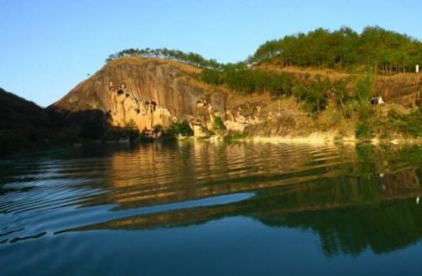 赣州市寻乌县风景区